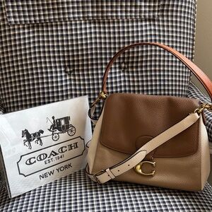 Coach May vintage pebbled leather colorblock  shoulder bag with crossbody strap